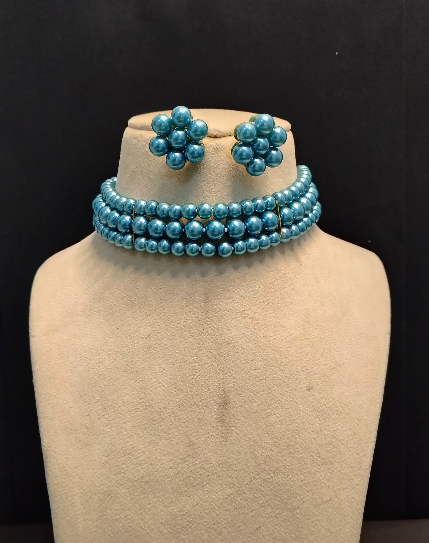 Bright Blue Pearl 3 Layer With Earrings Choker Set