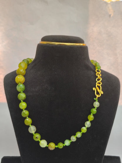 Earthtone Bright Green Dragon Vein Agate Beaded Necklace