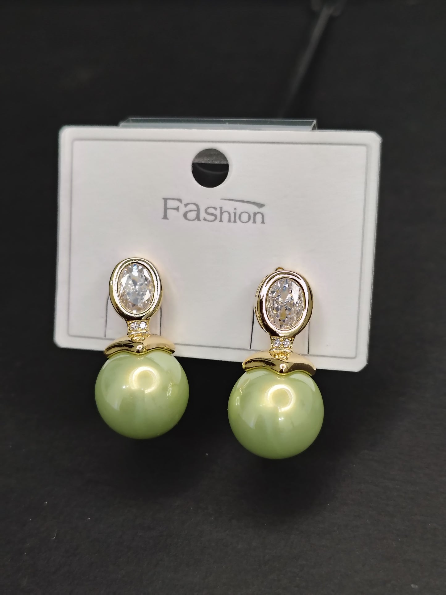 Light Green Pearl Earrings