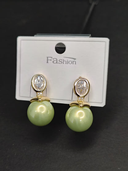 Light Green Pearl Earrings