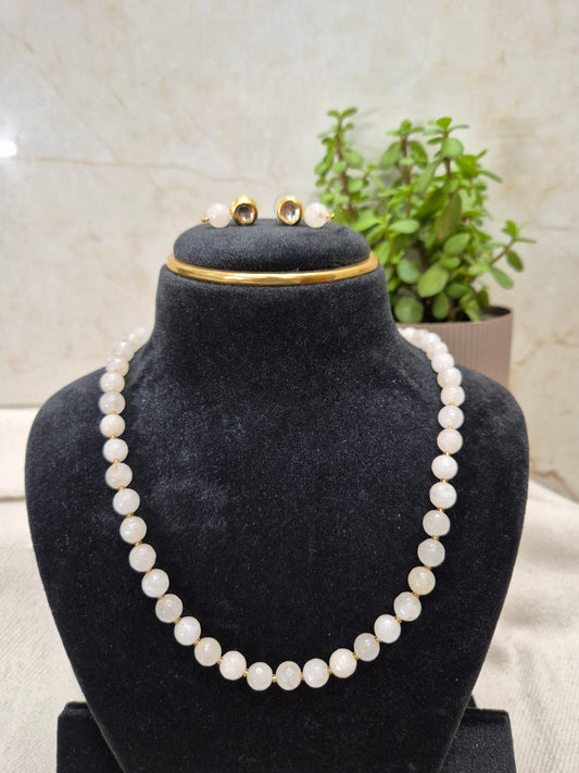 Onyx Milky White Beads Necklace With Golden Metal Earrings