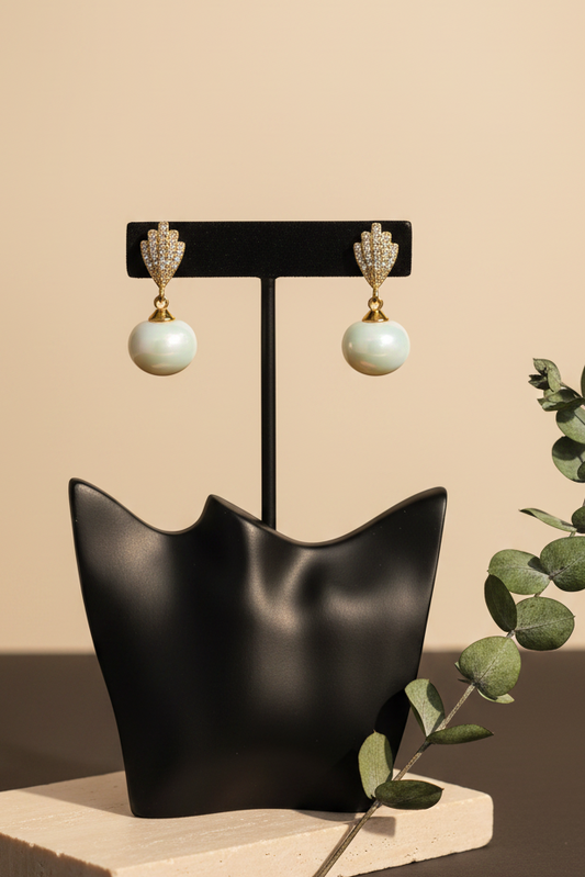 Off White Pearl Earrings