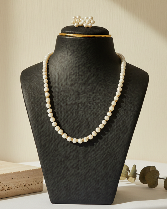 Classic White Pearl With Earrings