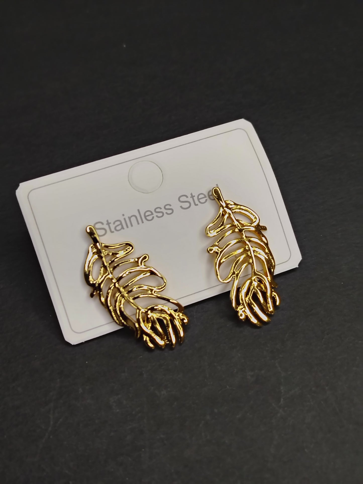 Golden leave Shade Earrings