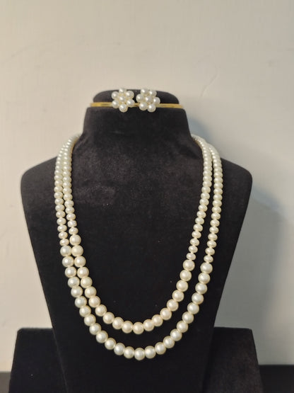 White pearl Long Necklace With Earrings