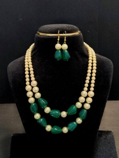 Golden Green Combination Pearl Necklace DB00381