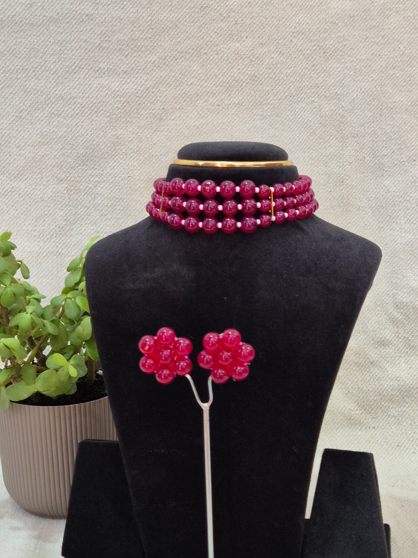 Elegant Red Pearl Necklace 3 Layer