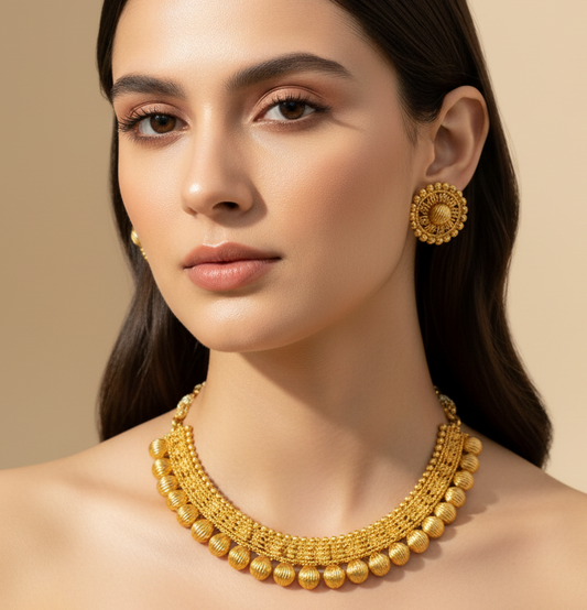 Golden Choker With Earrings