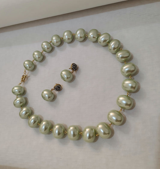 Soft Green Premium Heavy Pearl Necklace with Earrings