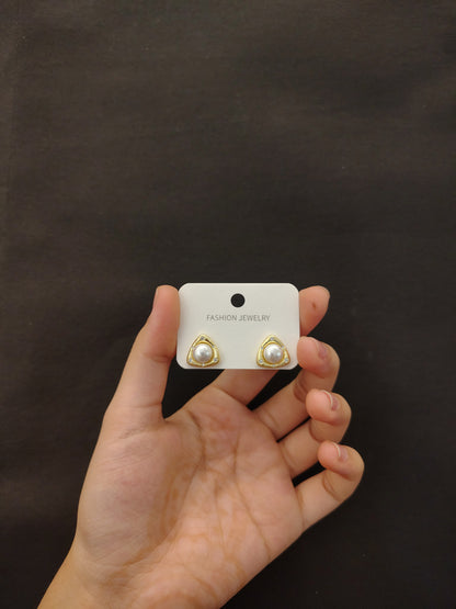 Pyramid Luster Earrings