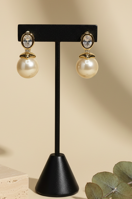 Creamy Pearl Earrings