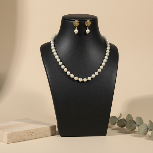 White Pearl Necklace With Earrings