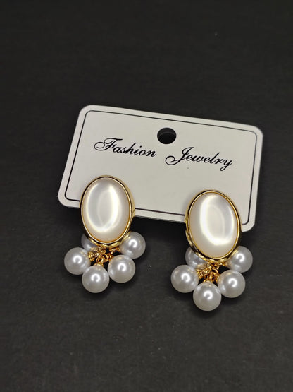 White & Golden Pearl Earrings