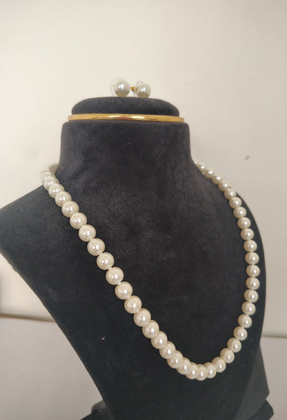 White Pearl With Matching Earrings