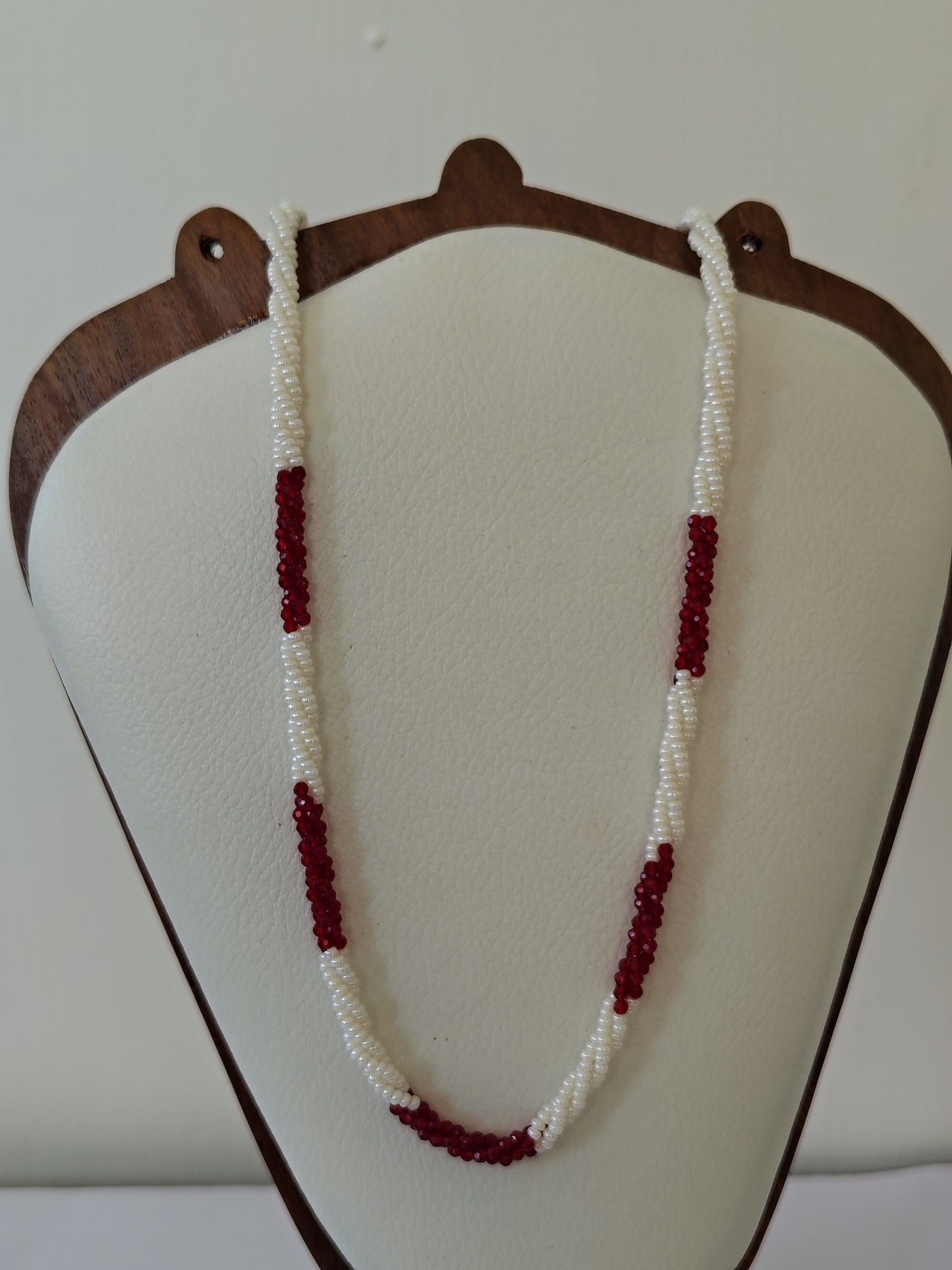 Red White Pearl Necklace