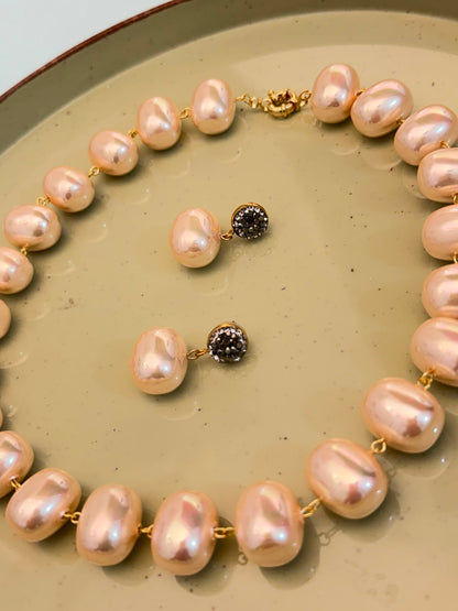 Premium Japanese Pearls Necklace - Light Pink Shade