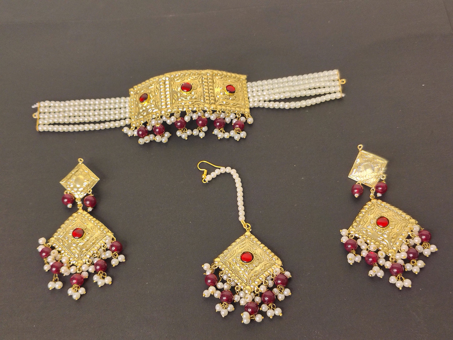 Red & Gold Imitation Choker Set with Earrings