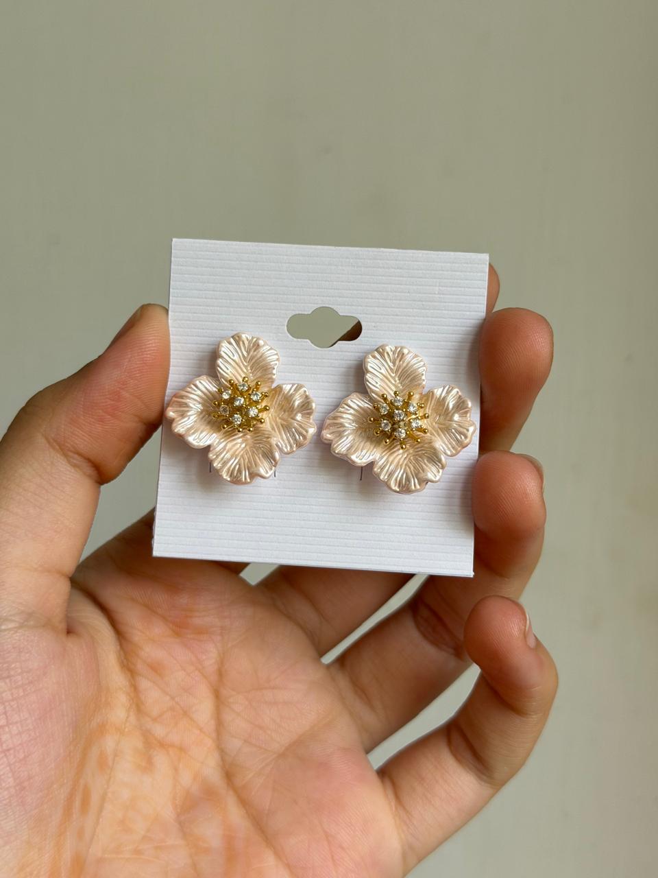 Baby pink Floral Earrings
