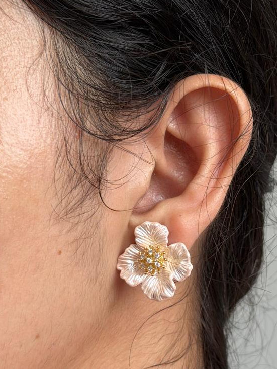 Baby pink Floral Earrings