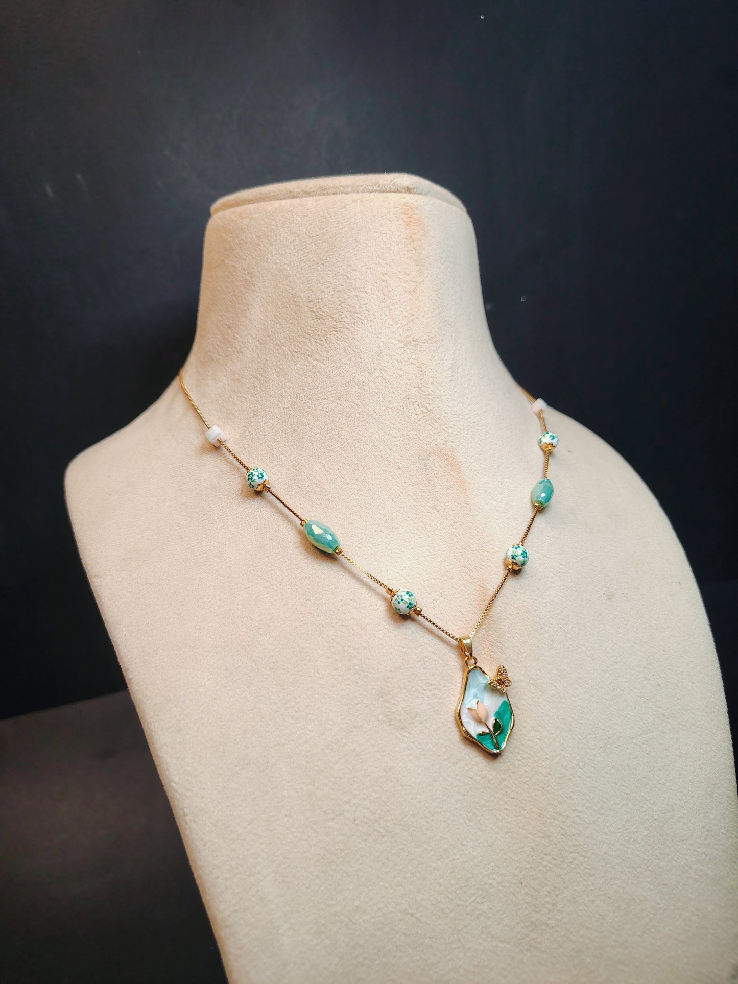 Fancy Gold Mala With Pendant DB00048