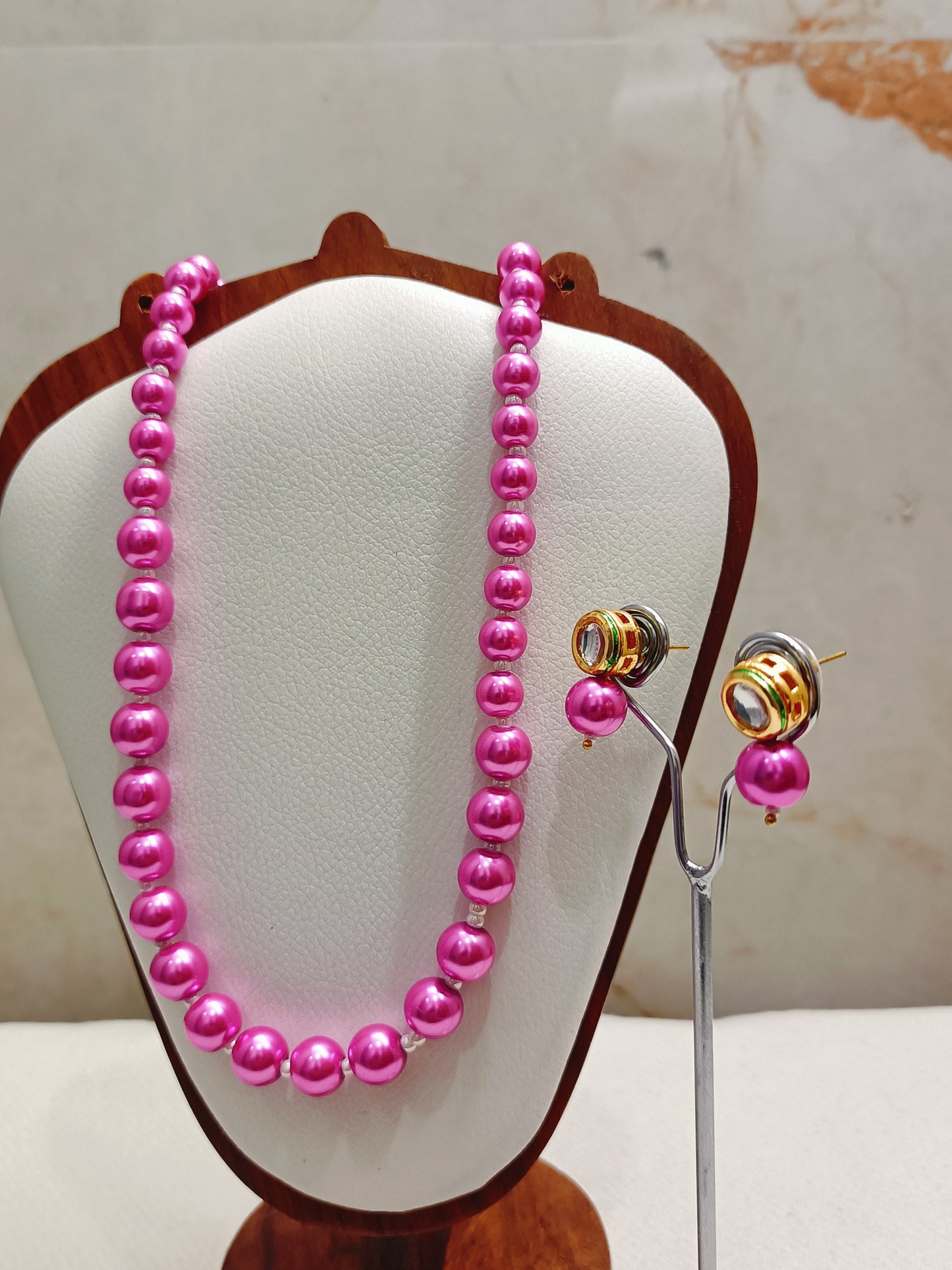 Bright Pink Pearl With Golden Metal Earrings DB00372