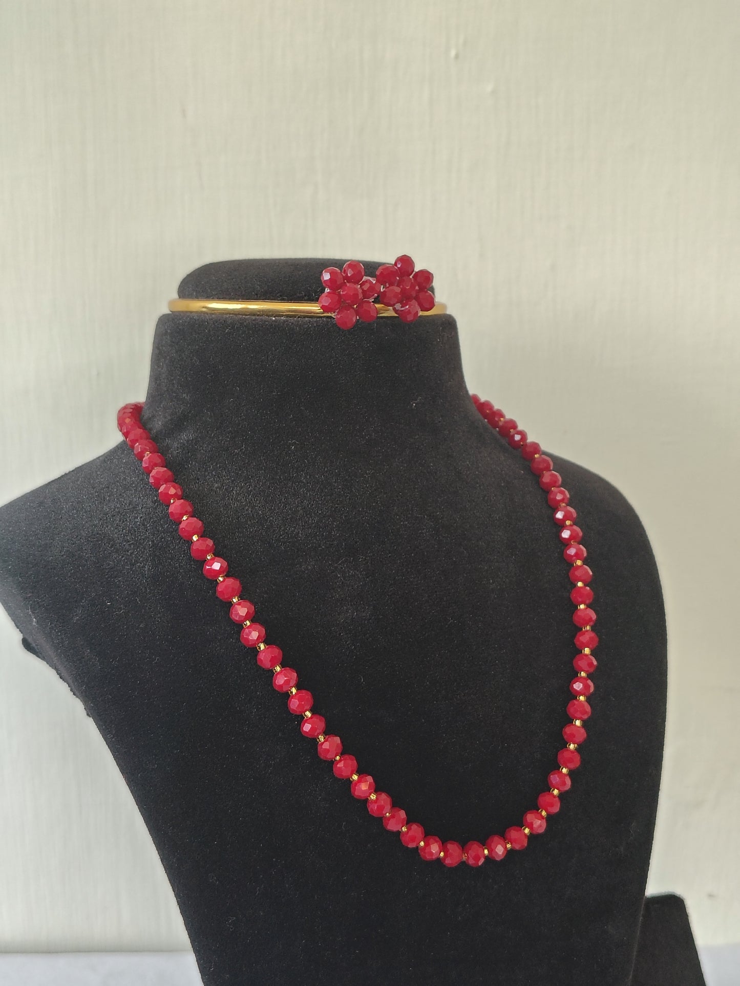 Red Diamond Cut Bead Necklace & Earring Set