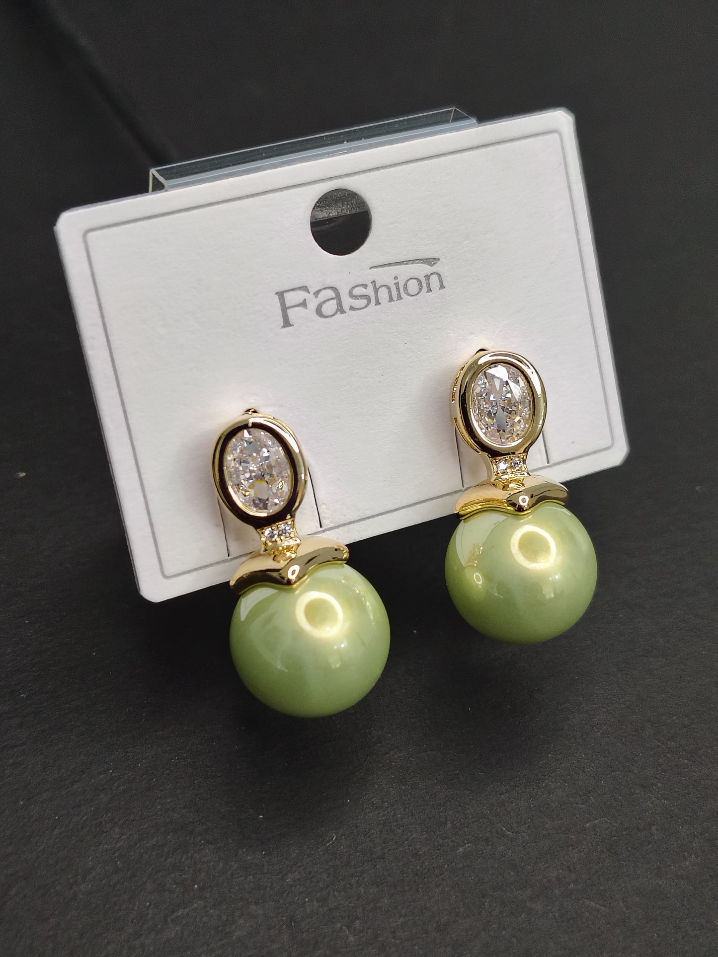 Light Green Pearl Earrings