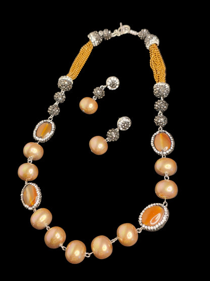 Antique Emerald & Oxidized Brown Bead Necklace With Earrings DB00192