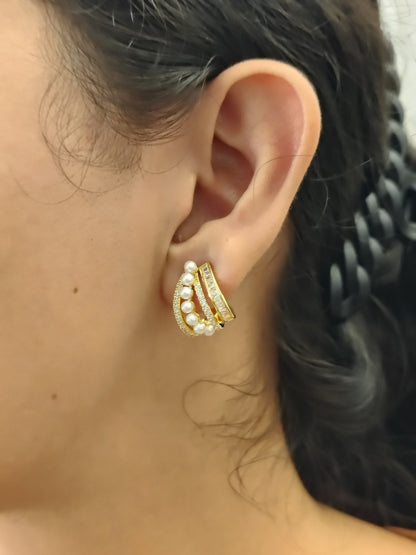 Multi band pearl studs