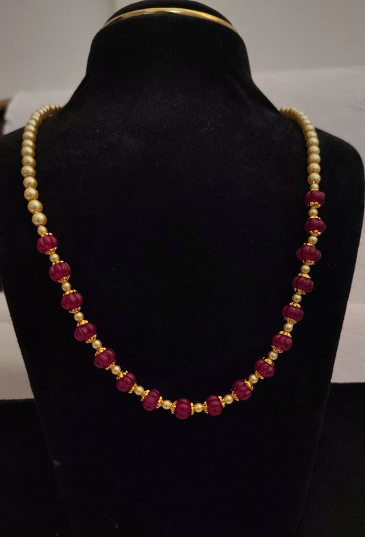 Red & Cream Pearls Necklace