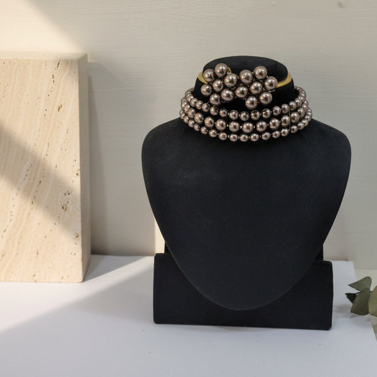 Grey Pearl 3 Layer With Earrings Chokar Set