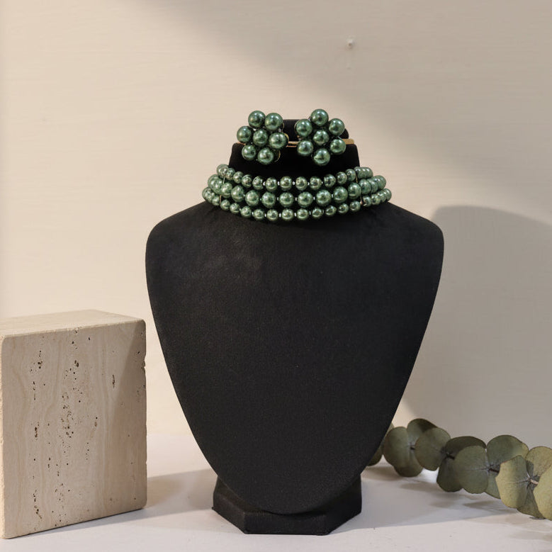 Bright Green Pearl 3 Layer With Earrings Choker Set