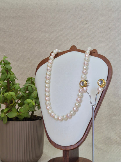 Pink And White Pearl Combination Necklace With Metal Earrings
