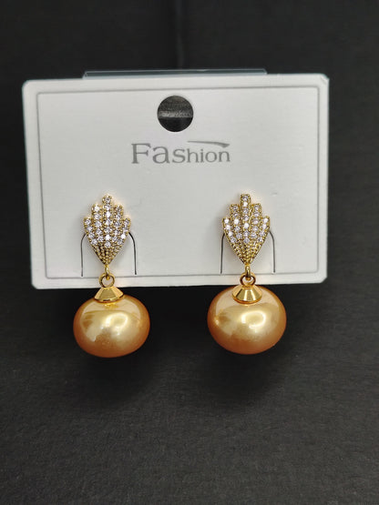 Golden Pearl Earrings